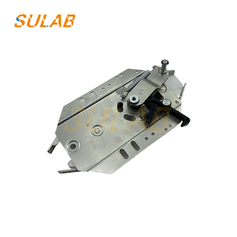 High Quality Fermator Door Lock CSK-AA81CD200-2 with One Year Warranty for Elevator Door Vane